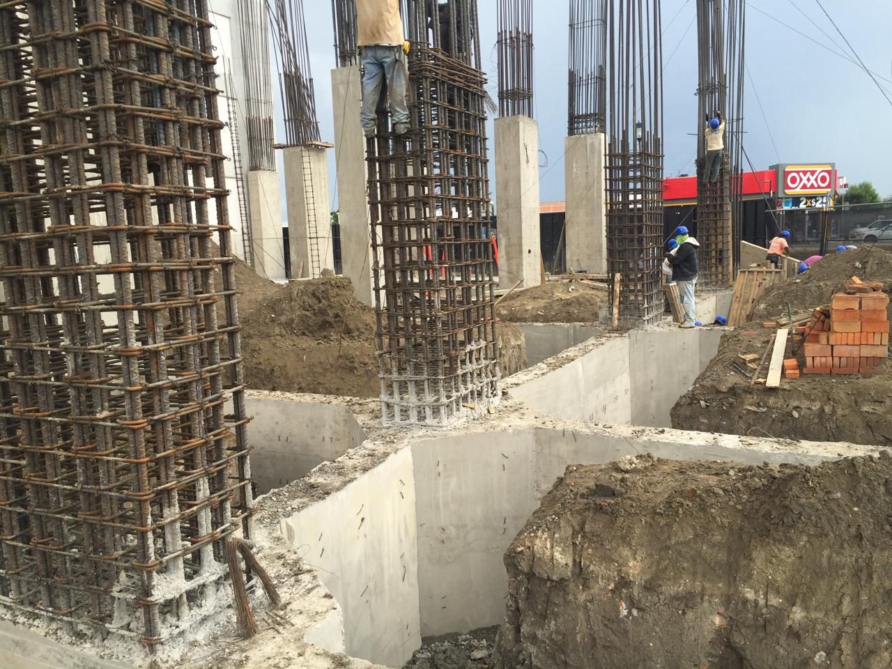 Construction — ALPHA 7